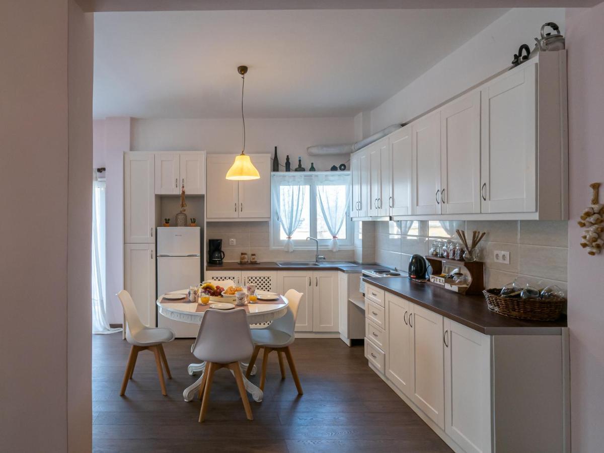 Central & Bright 2Bd Apt In Corfu Town Near Port Esterno foto