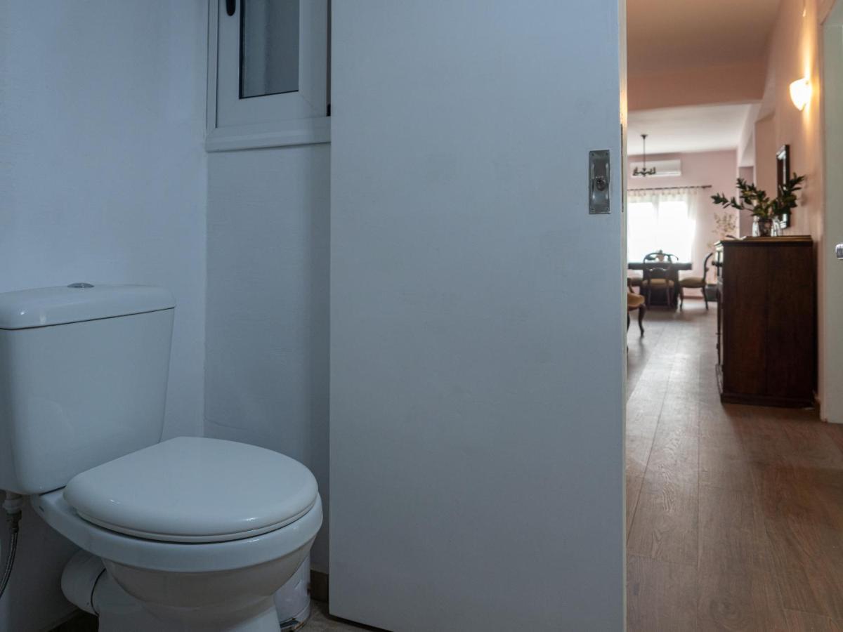 Central & Bright 2Bd Apt In Corfu Town Near Port Esterno foto
